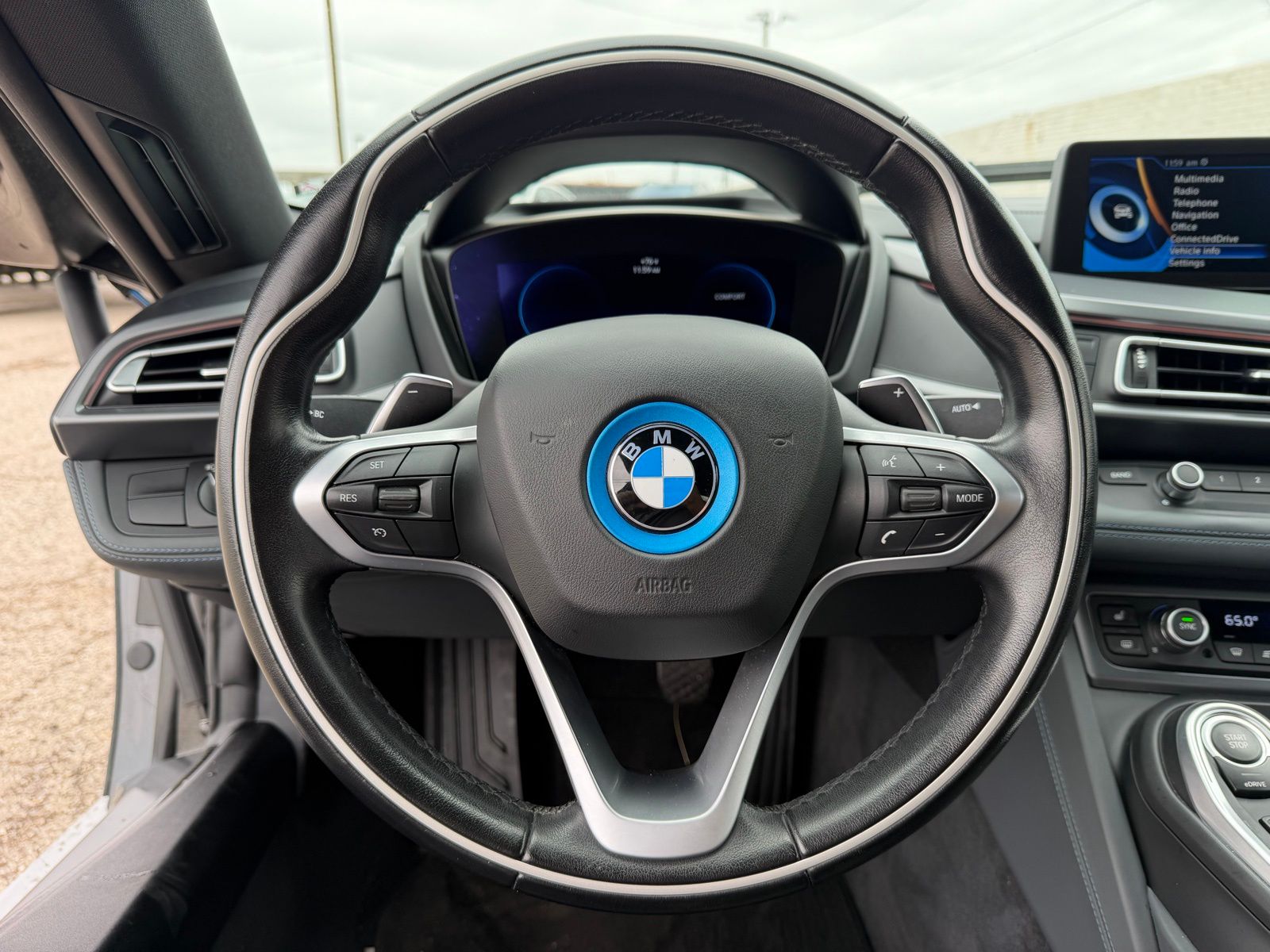 2016 BMW i8 thumbnail 14