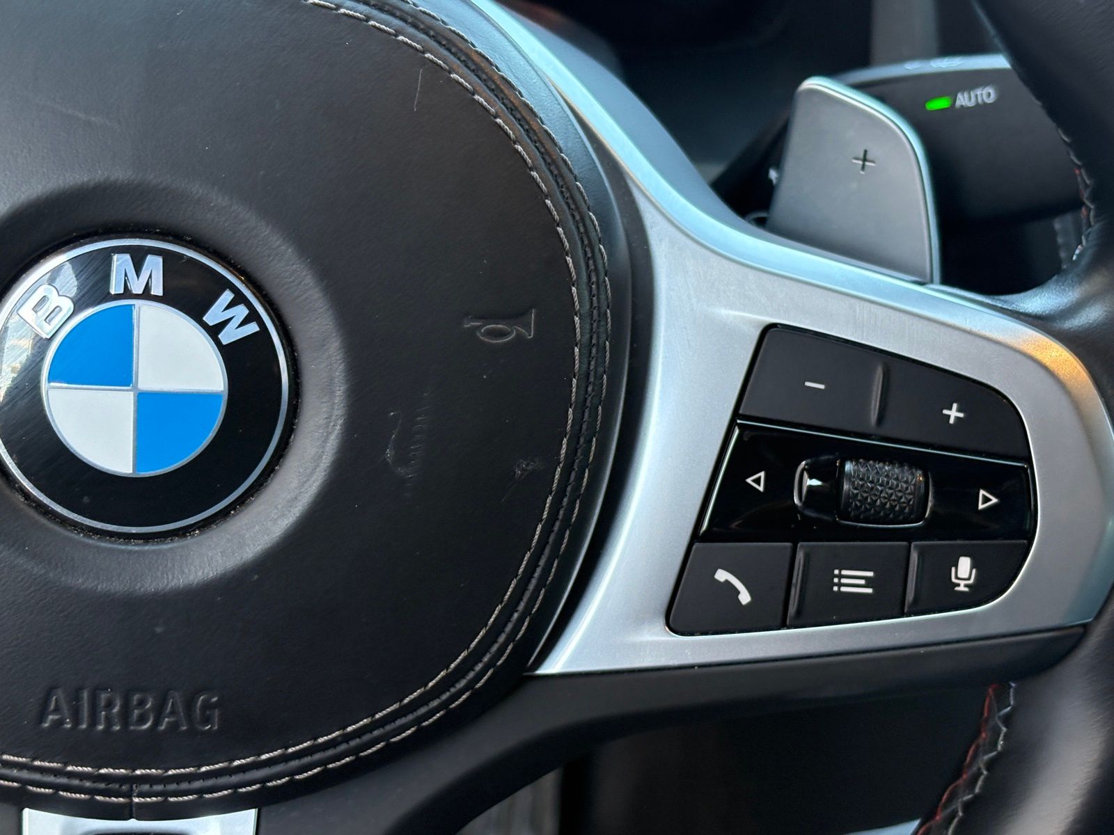 2023 BMW M850i thumbnail 19