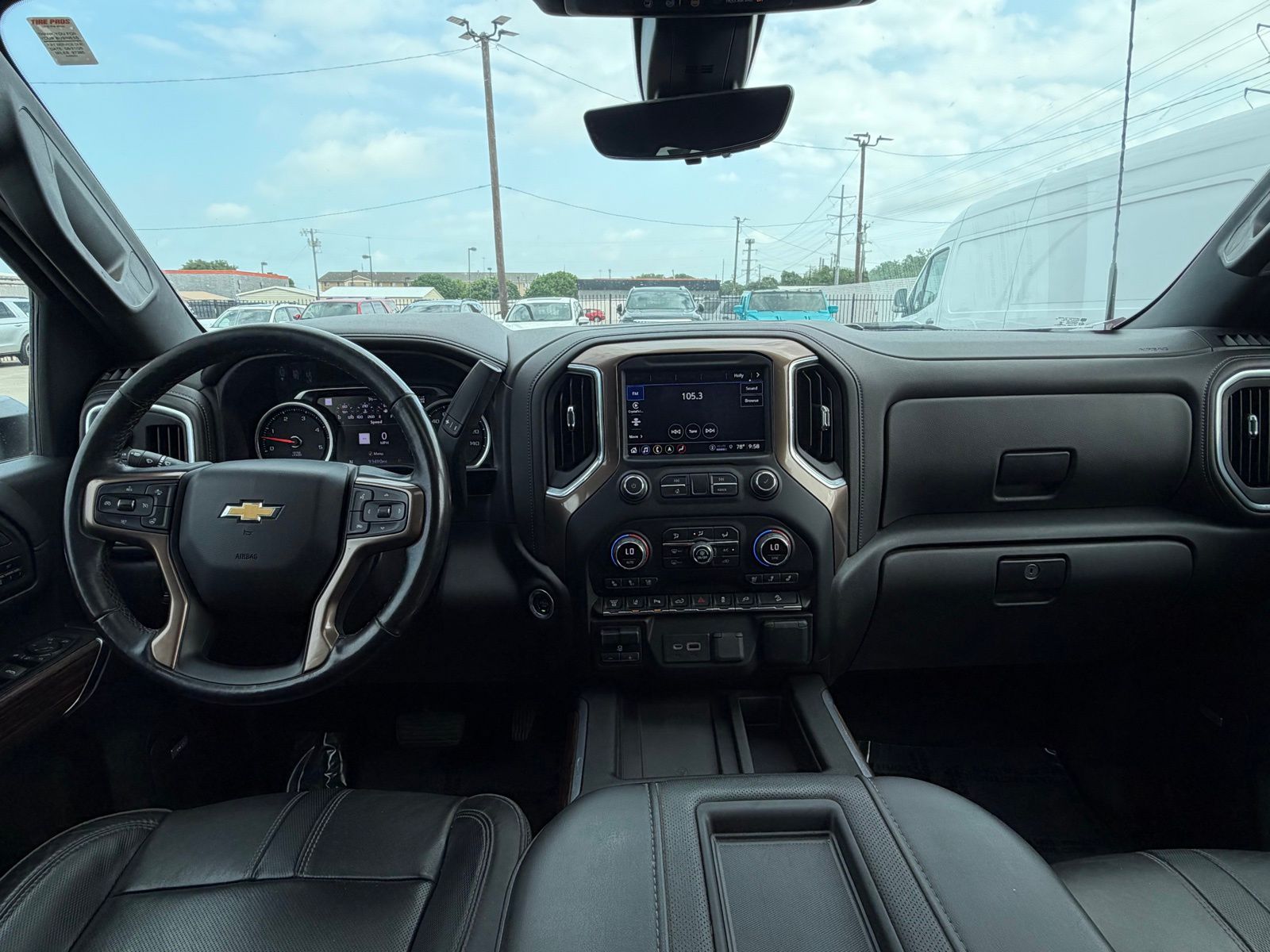 2022 Chevrolet Silverado 3500 HD thumbnail 13