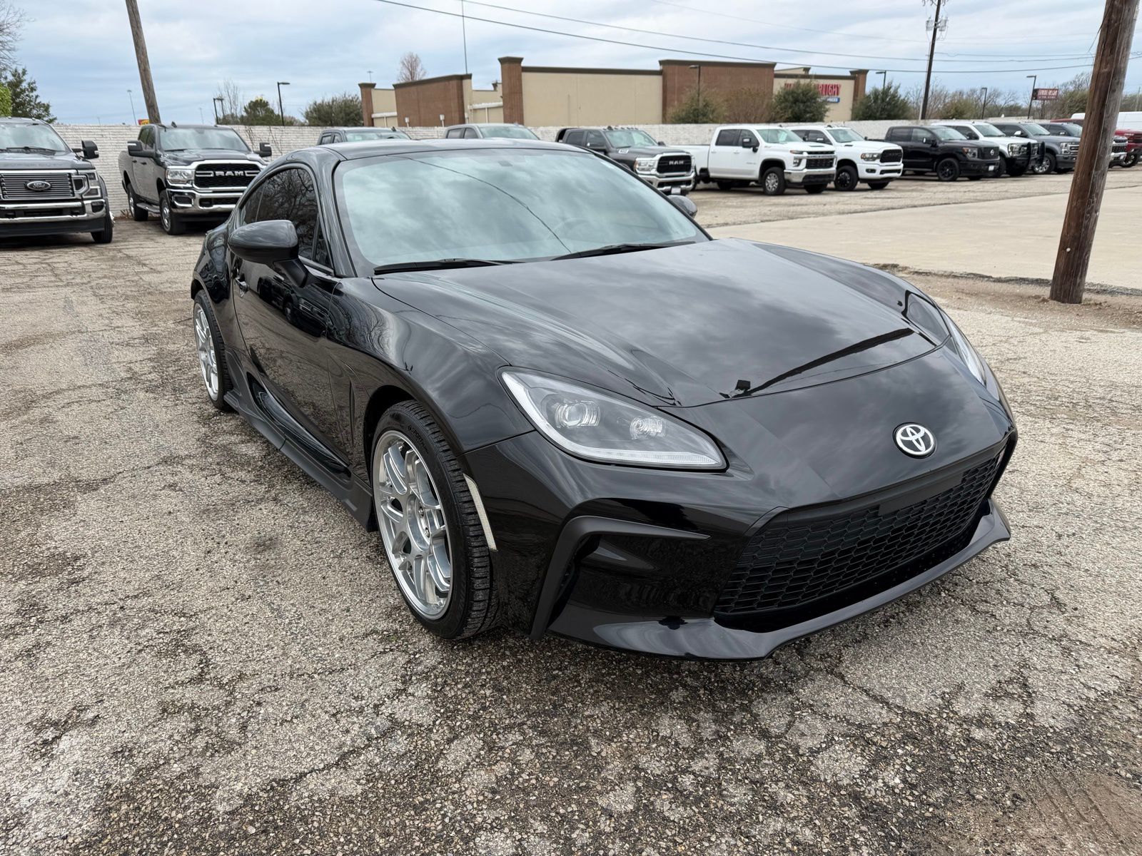 2023 Toyota GR86 thumbnail 10