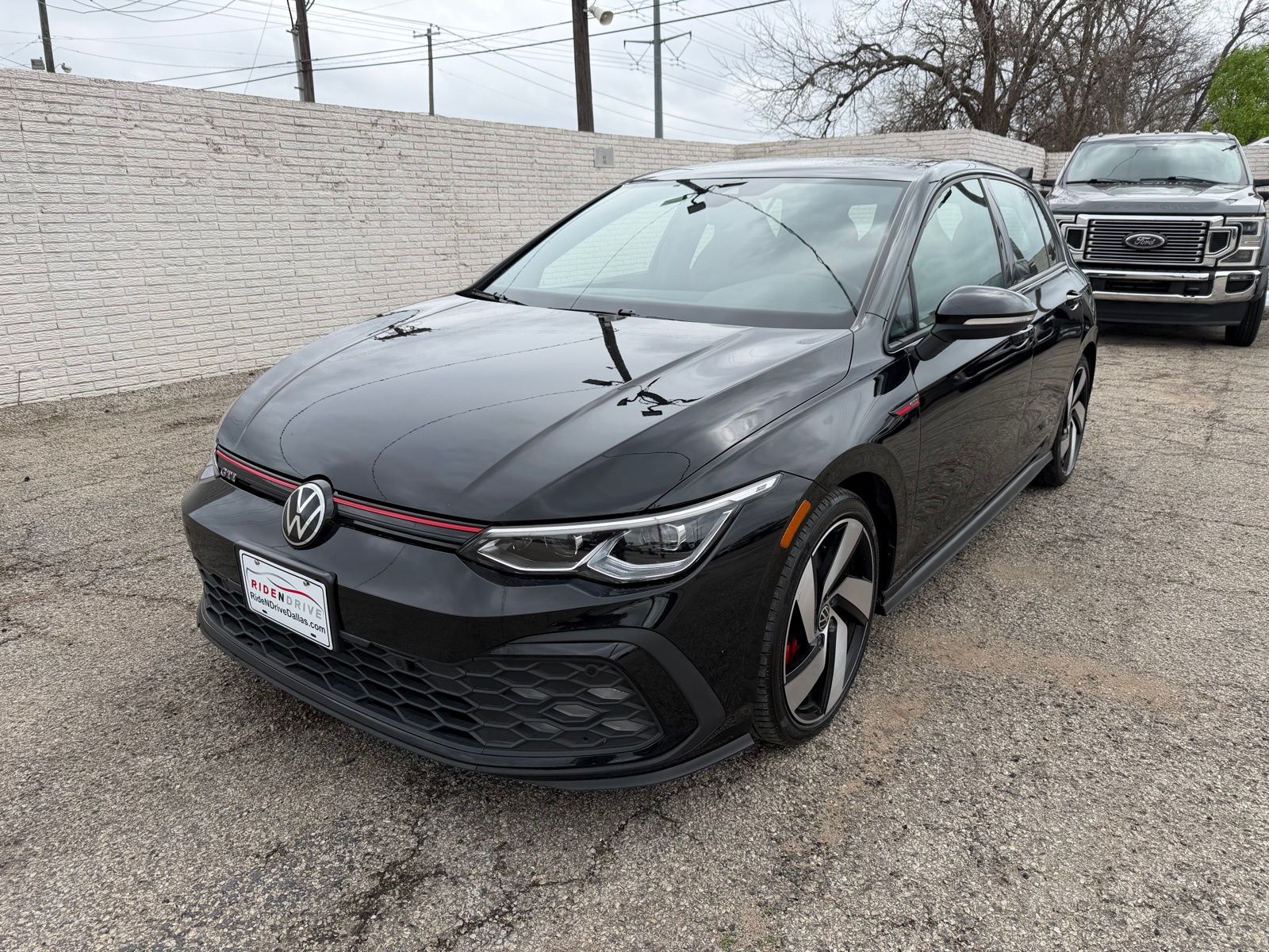 2024 Volkswagen Golf GTI - Image 1