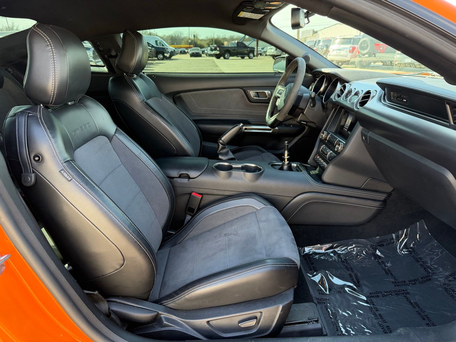 2020 Ford Mustang Shelby GT350 thumbnail 24