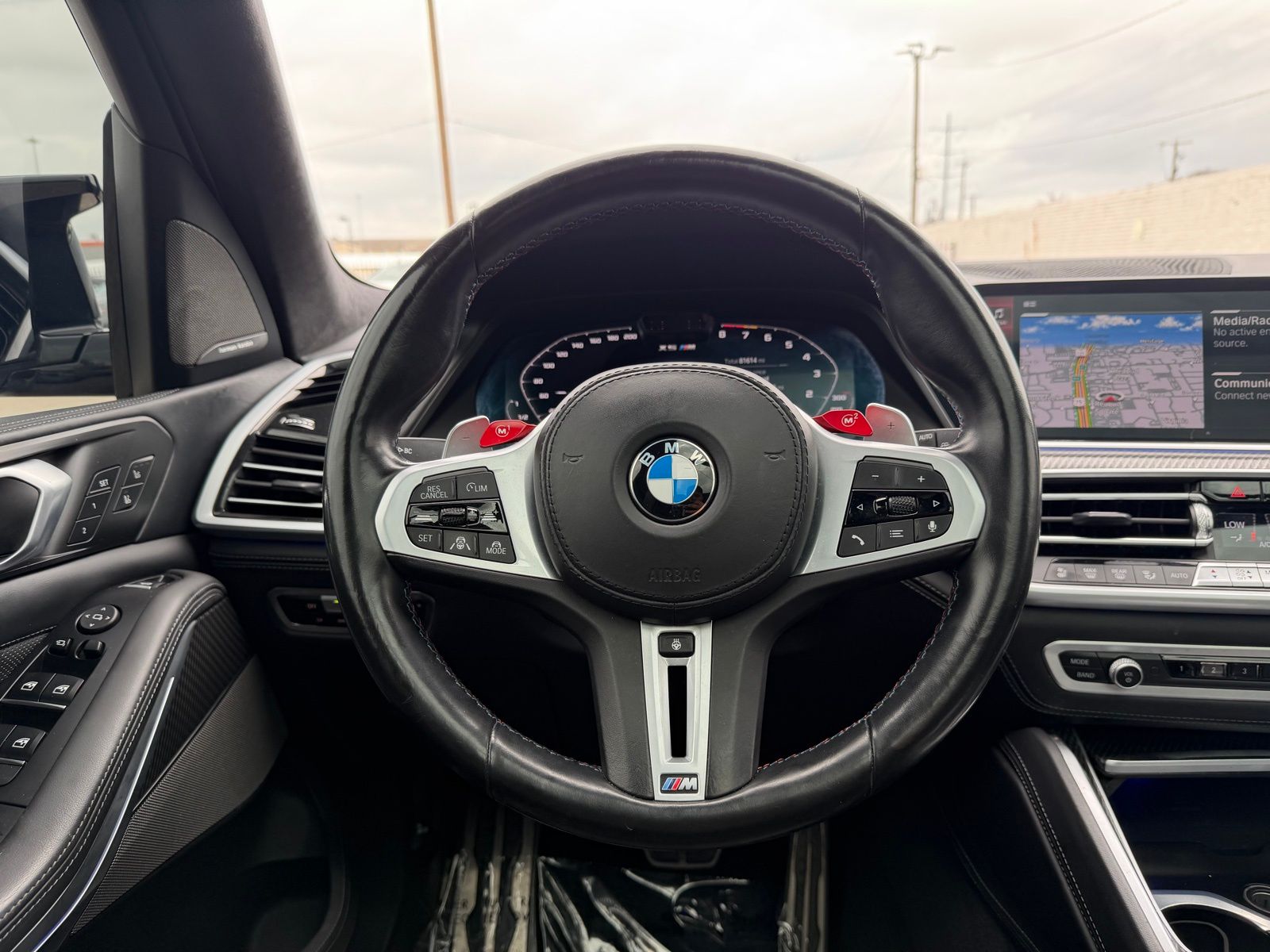 2022 BMW X5 M thumbnail 14