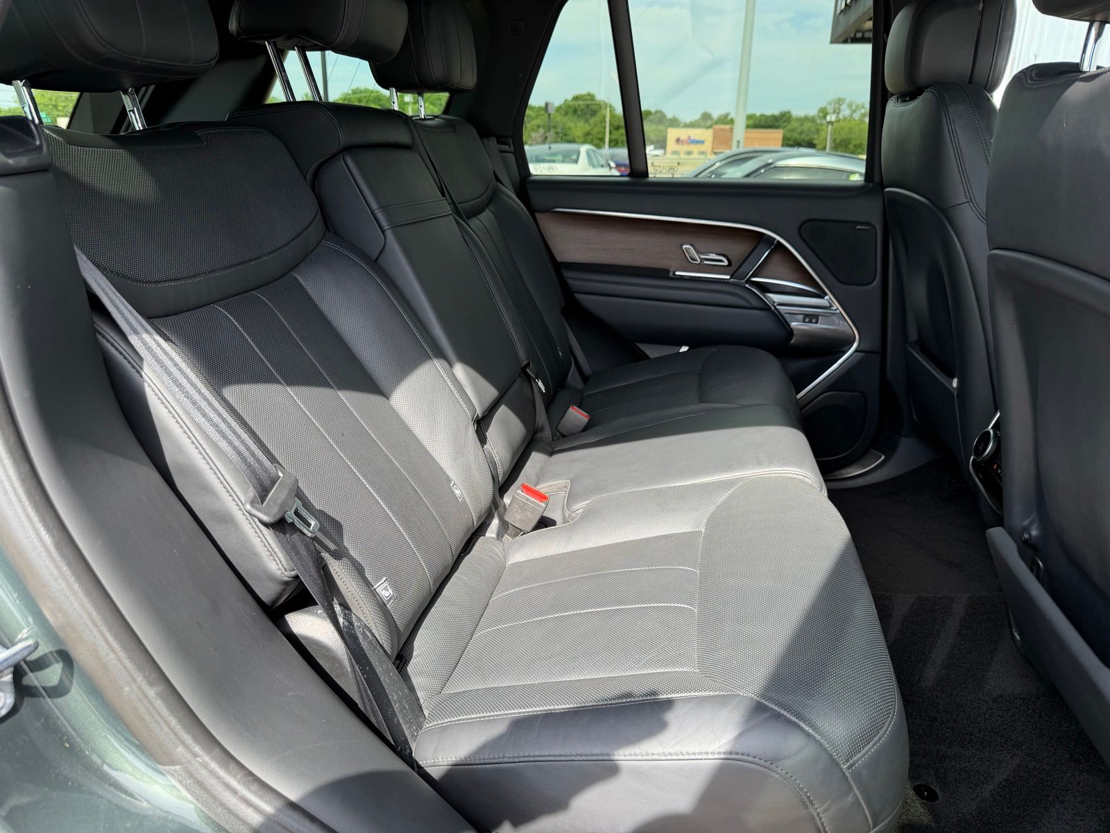 2023 Land Rover Range Rover SE - Photo 22