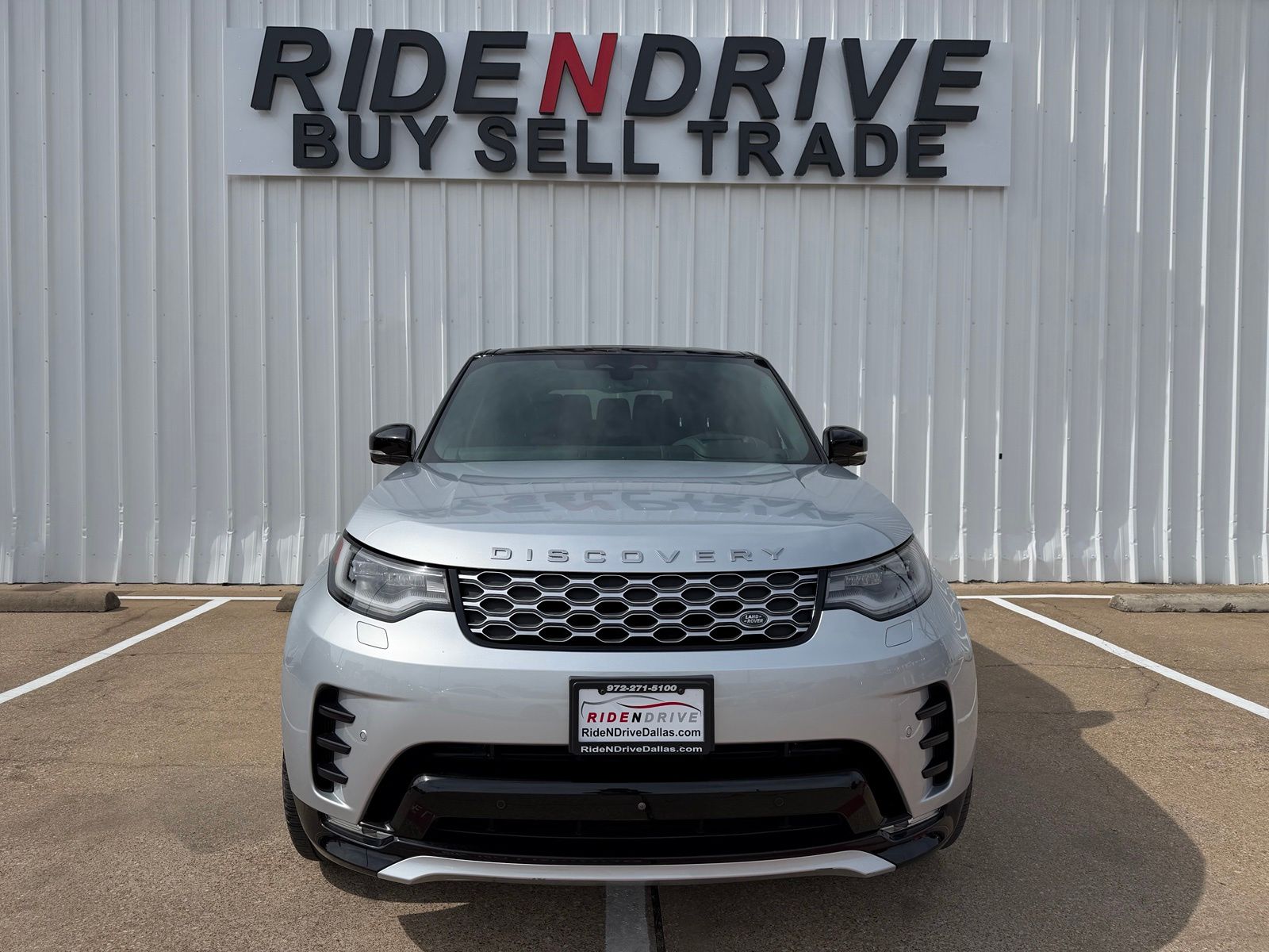 2024 Land Rover Discovery Metropolitan Edition - Photo 9
