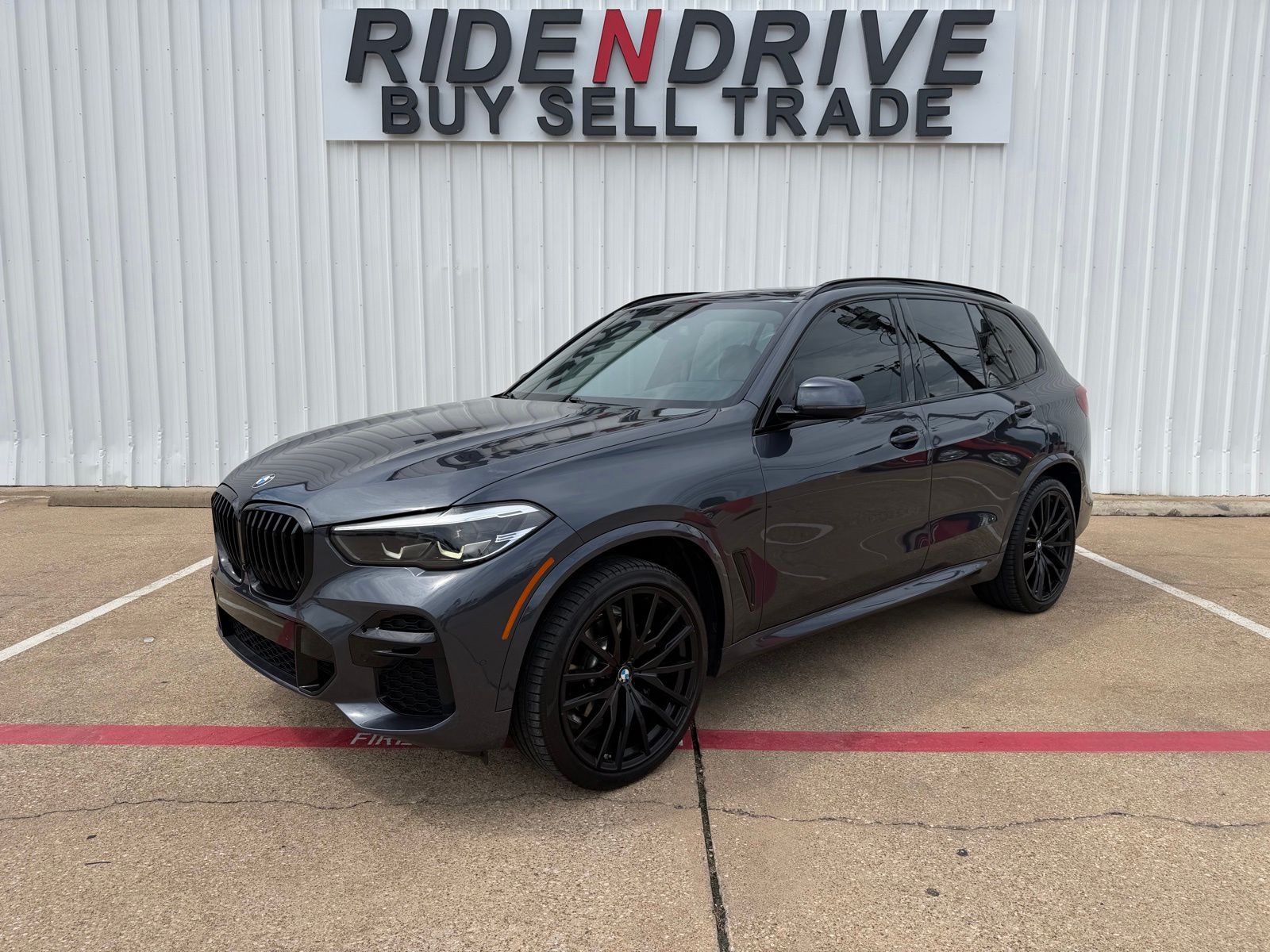 2022 BMW X5 xDrive40i's photo