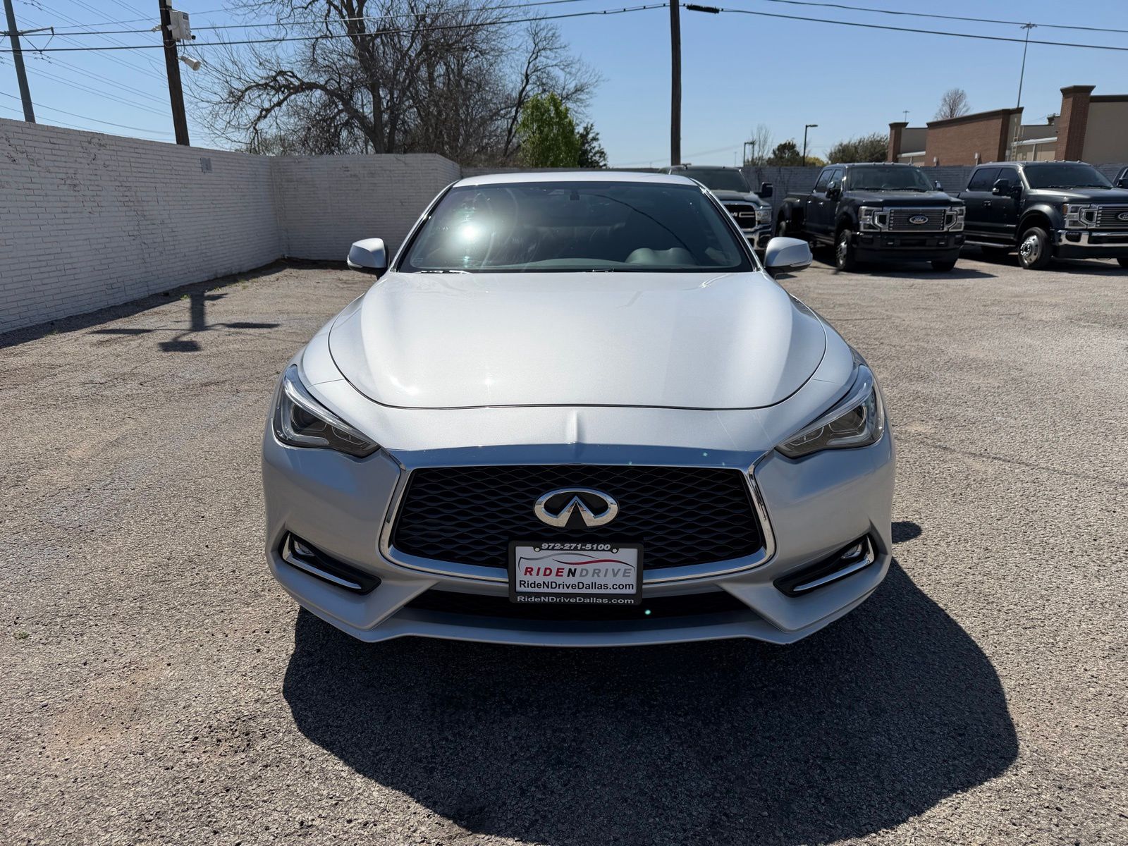 2018 INFINITI Q60 thumbnail 11