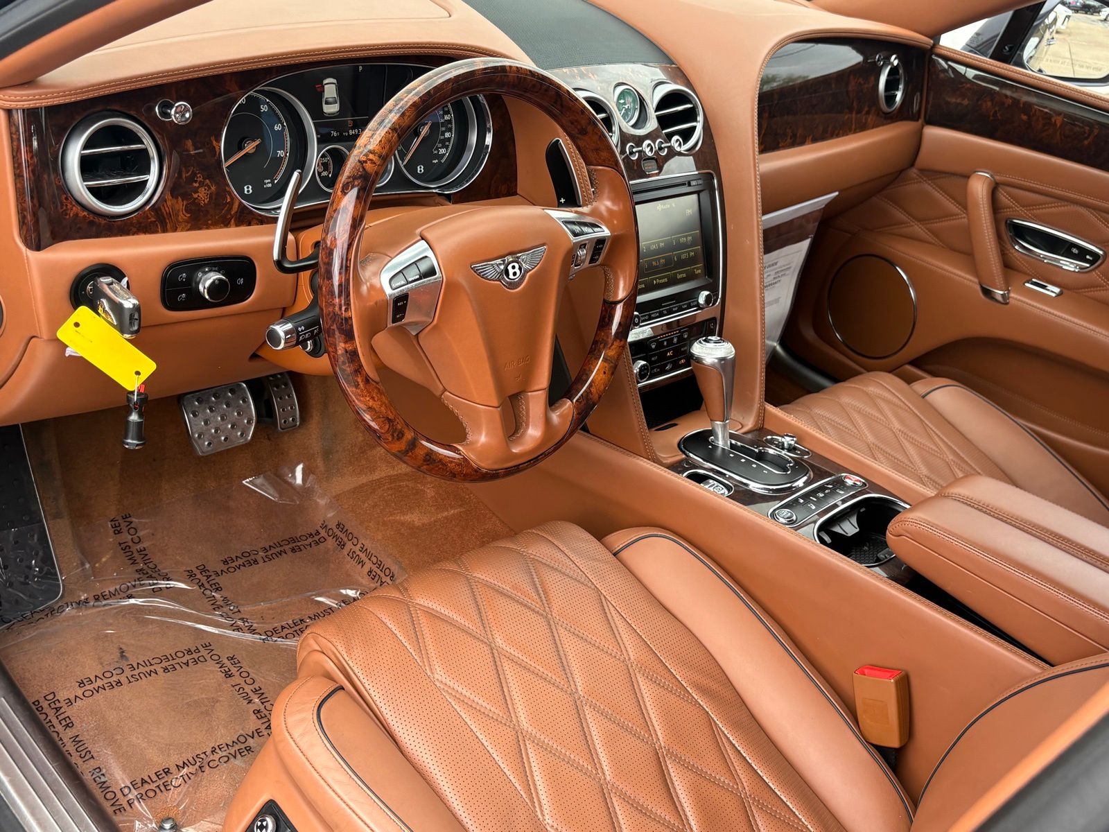 2016 Bentley Flying Spur thumbnail 17