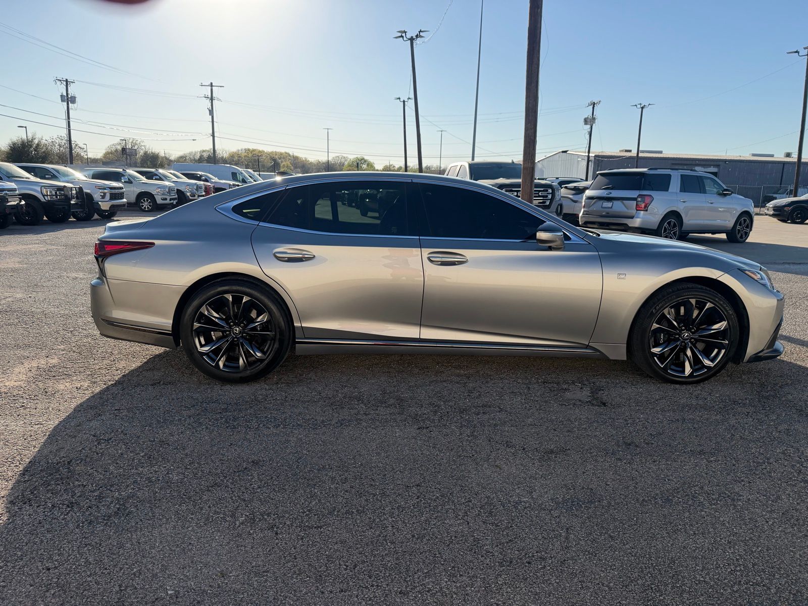 2023 Lexus LS 500 thumbnail 9
