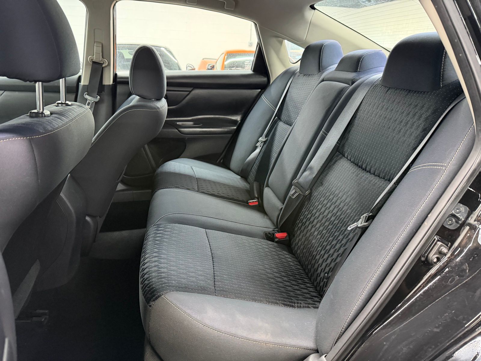 2017 Nissan Altima thumbnail 23