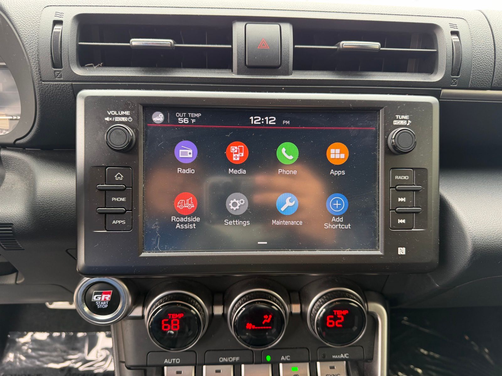 2023 Toyota GR86 thumbnail 16