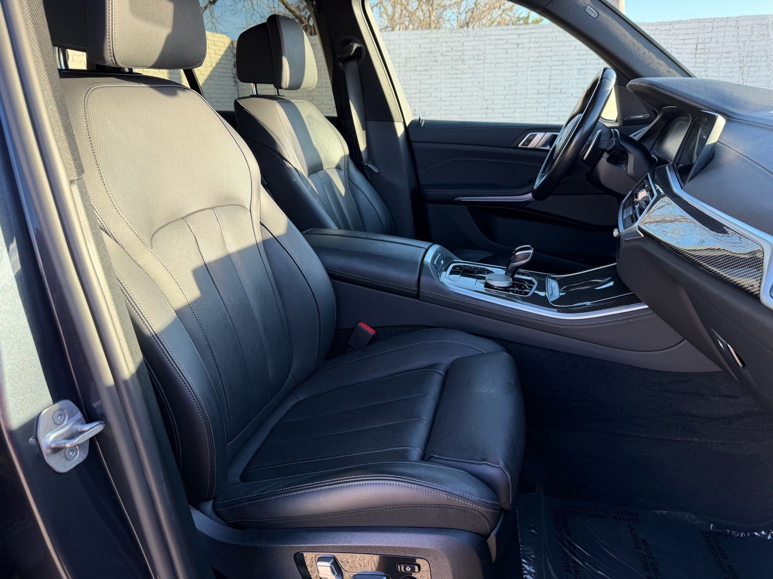 2022 BMW X5 thumbnail 25