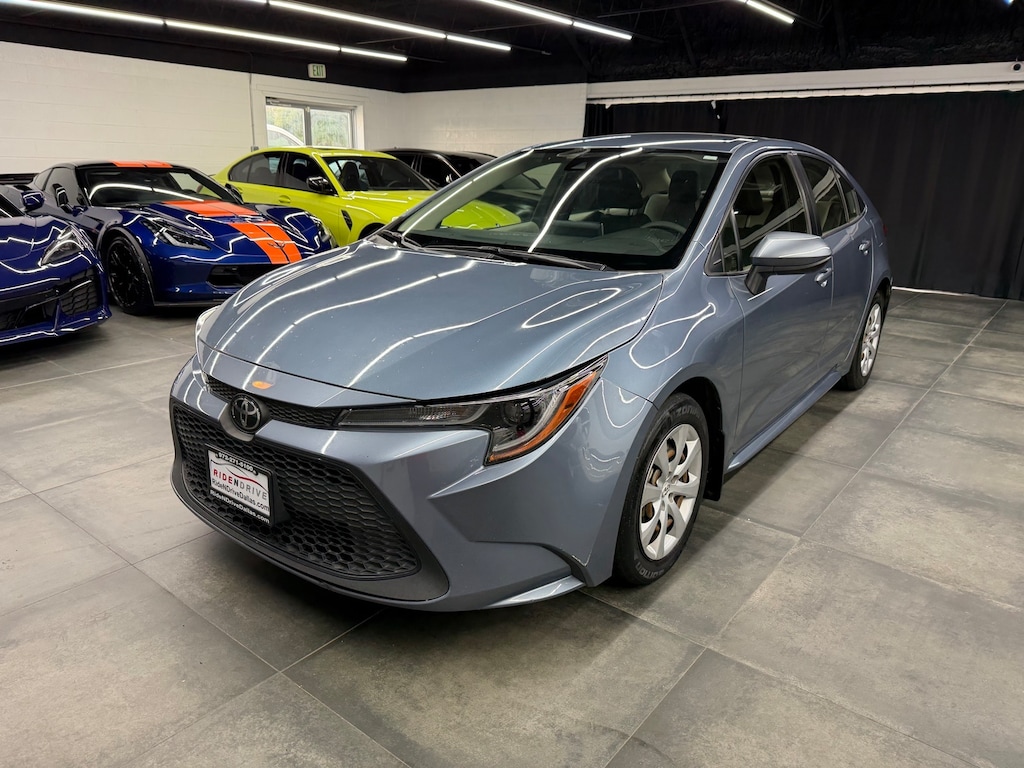 Used 2020 Toyota Corolla LE Sedan