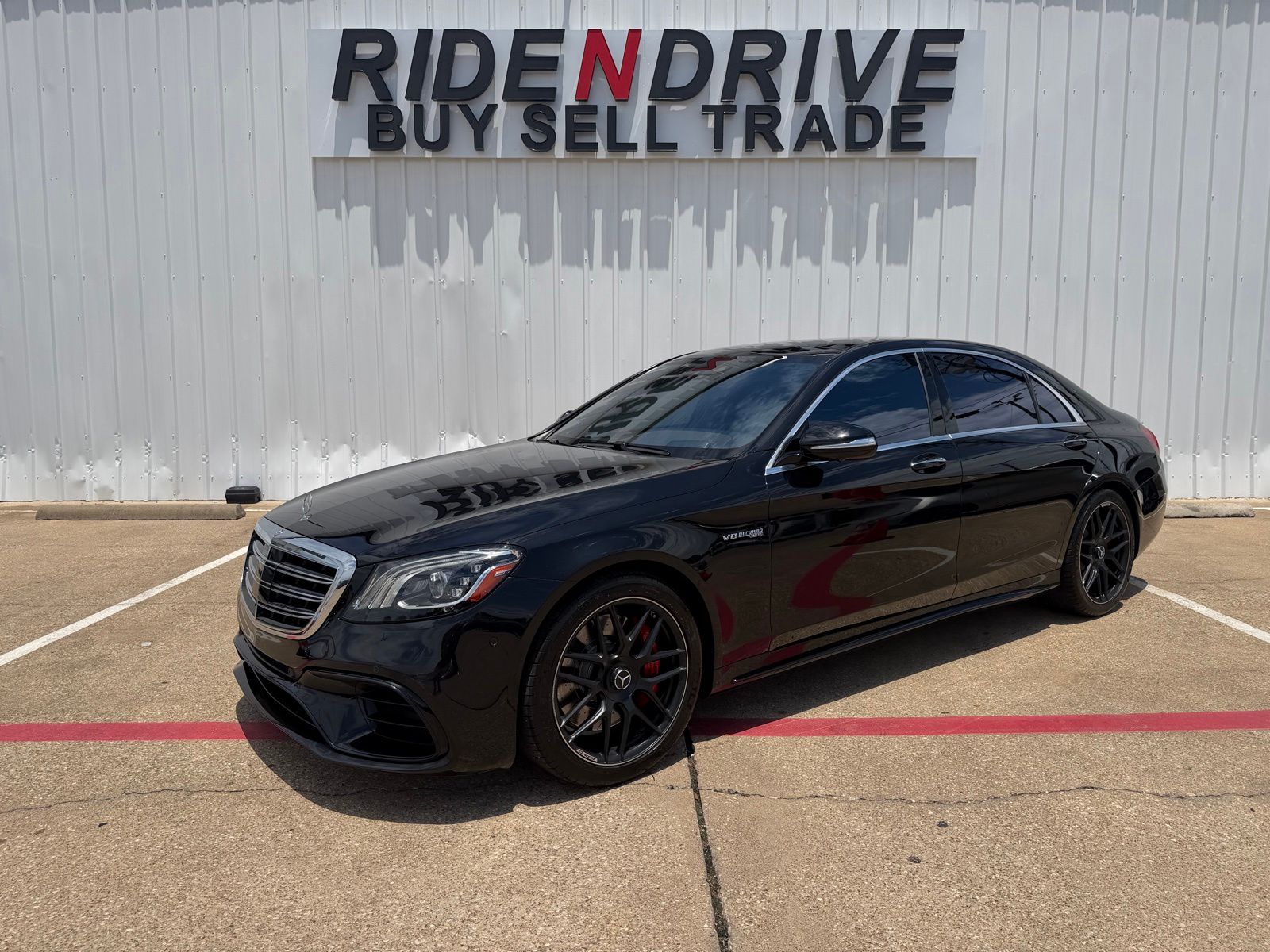 2020 Mercedes-Benz S-Class AMG S63 4MATIC's photo