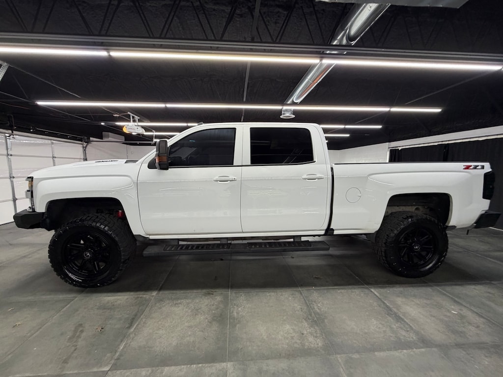 Used 2019 Chevrolet Silverado 2500HD LT Truck Crew Cab