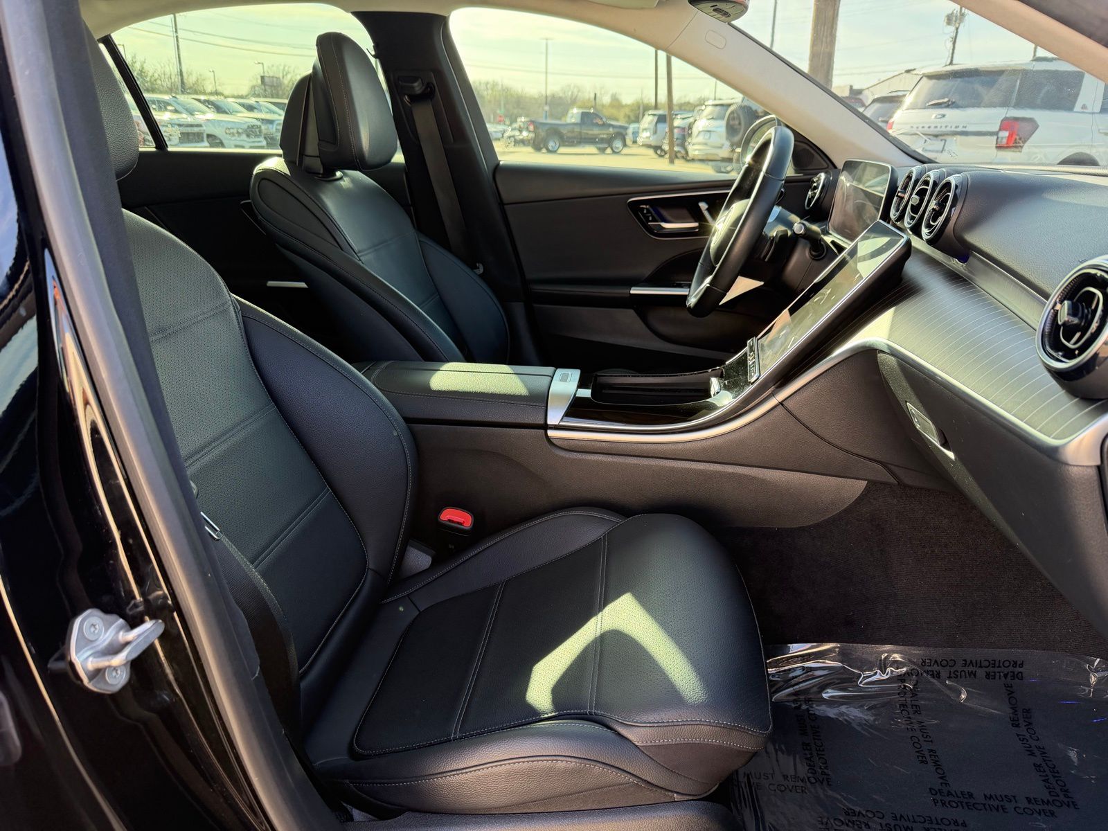 2022 Mercedes-Benz C-Class thumbnail 24