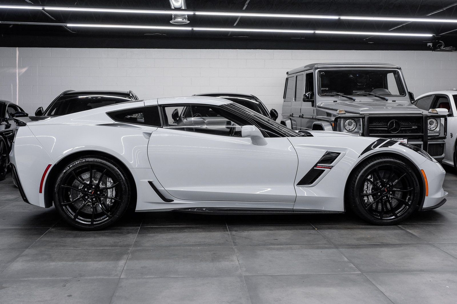 2018 Chevrolet Corvette 3LT - Photo 10