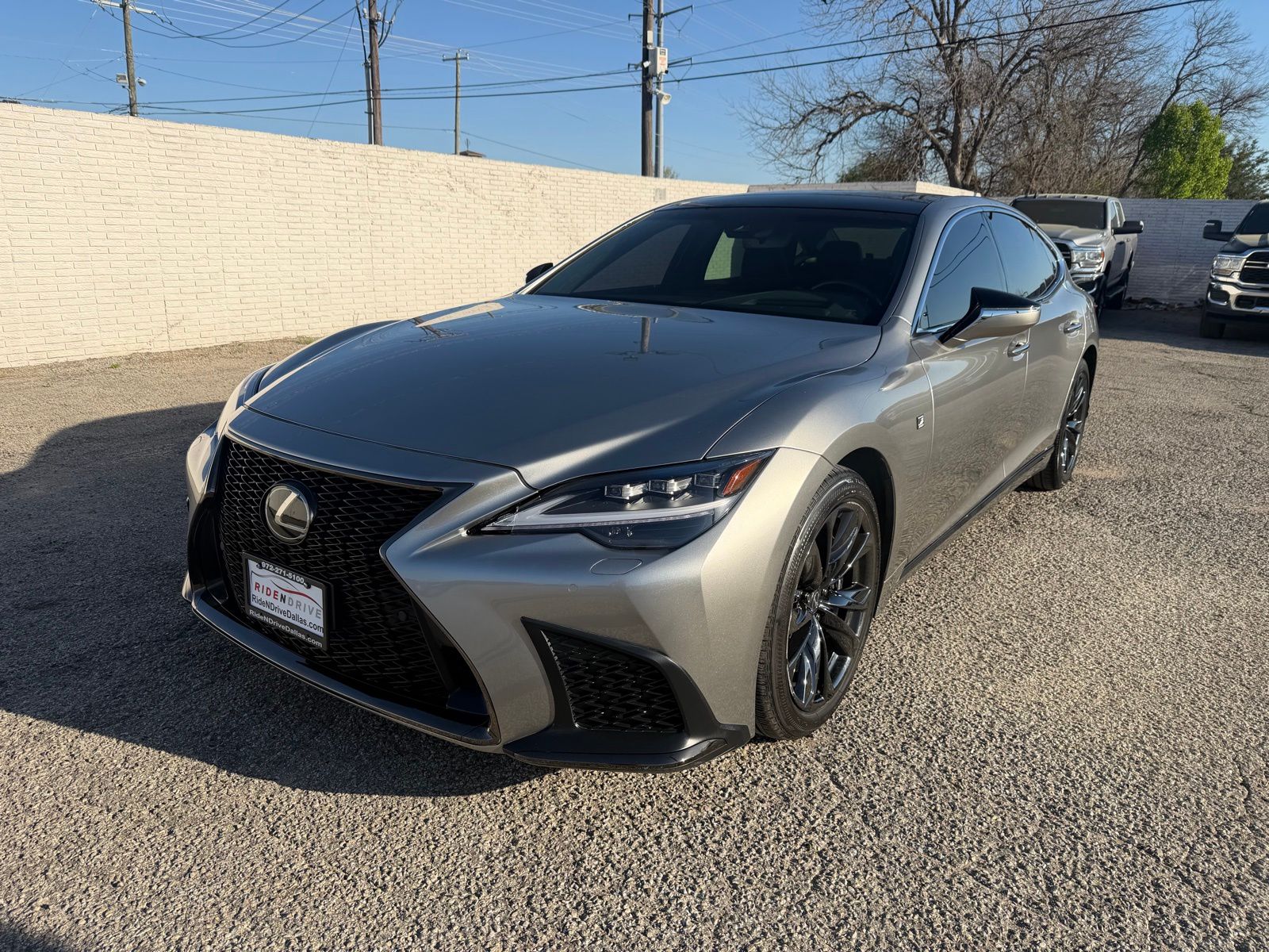 2023 Lexus LS 500 - Image 1