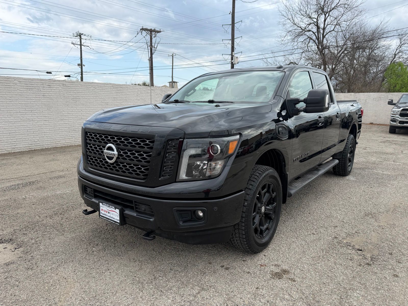 2018 Nissan Titan XD - Image 1