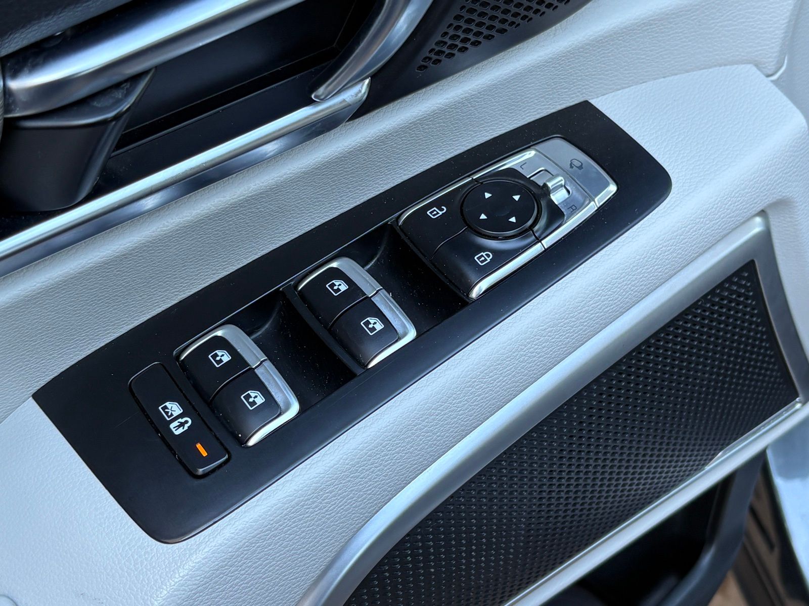 2021 Kia Telluride thumbnail 34
