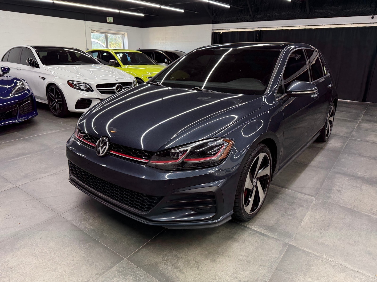 2019 Volkswagen Golf GTI SE