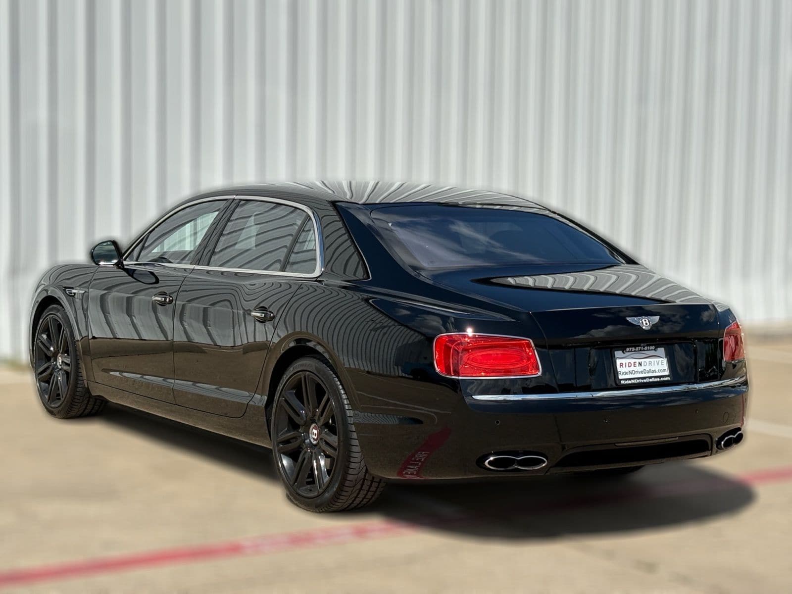 2018 Bentley Flying Spur thumbnail 7