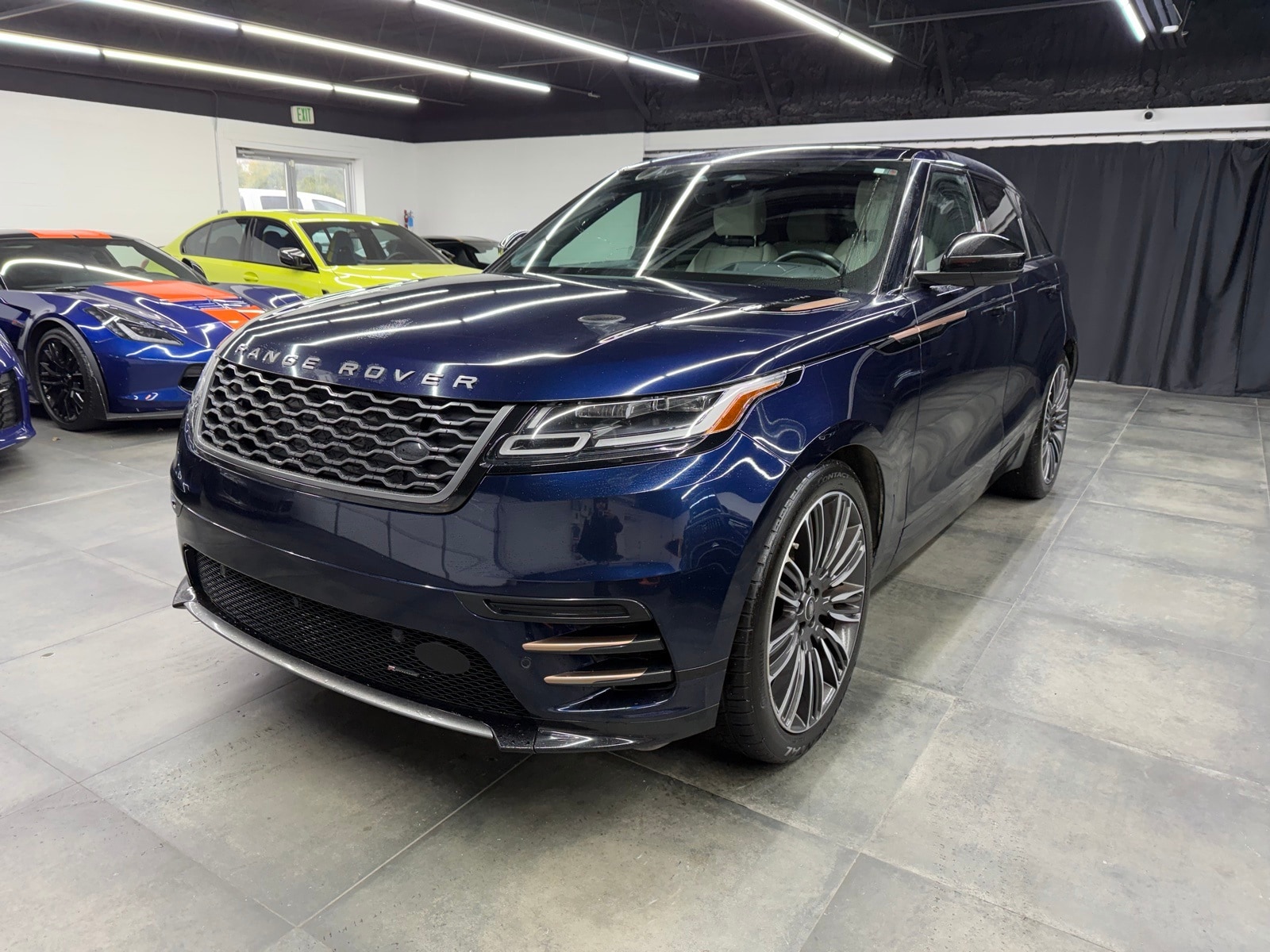 2023 Land Rover Range Rover Velar S's photo