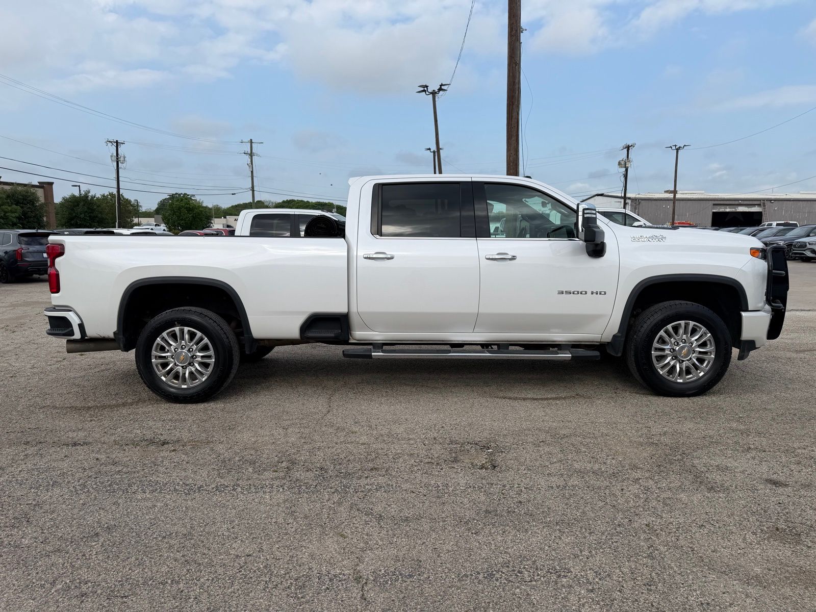 2022 Chevrolet Silverado 3500 HD thumbnail 9