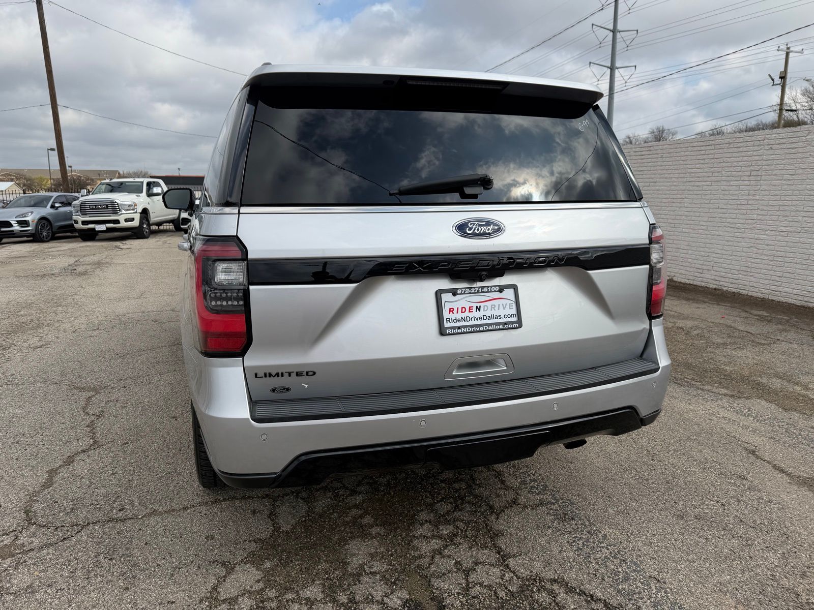 2019 Ford Expedition thumbnail 6