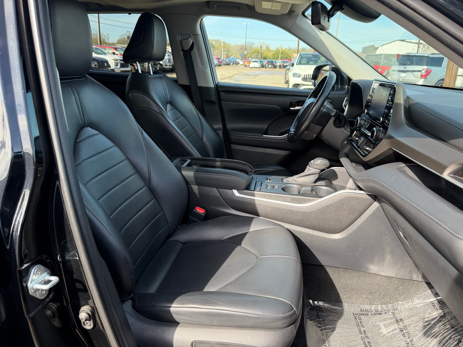 2020 Toyota Highlander thumbnail 27