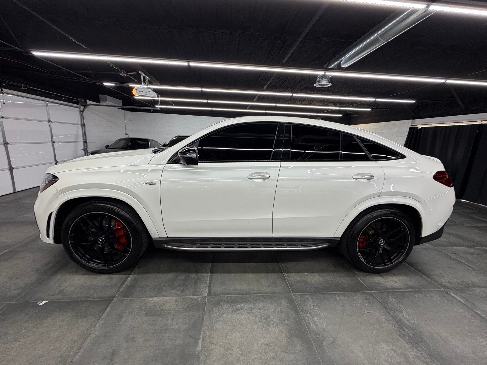 2022 Mercedes Benz GLE AMG 53 4MATIC photo 3