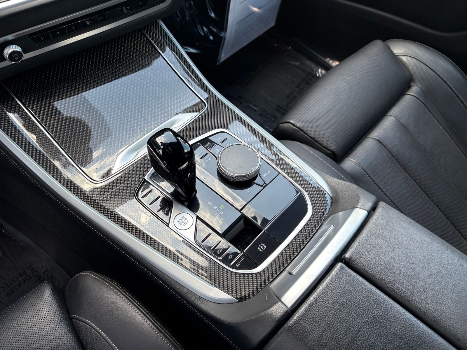 2022 BMW X5 thumbnail 24