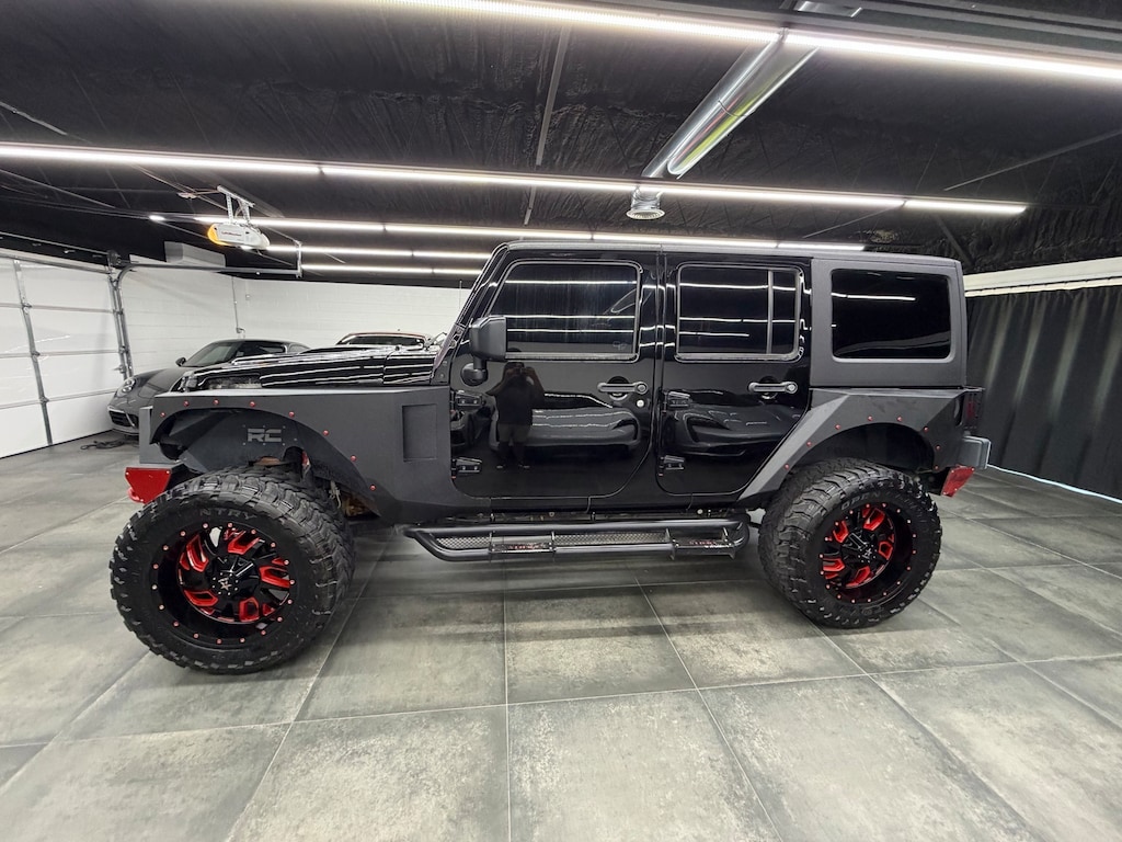 Used 2017 Jeep Wrangler JK Unlimited Rubicon 4x4 SUV