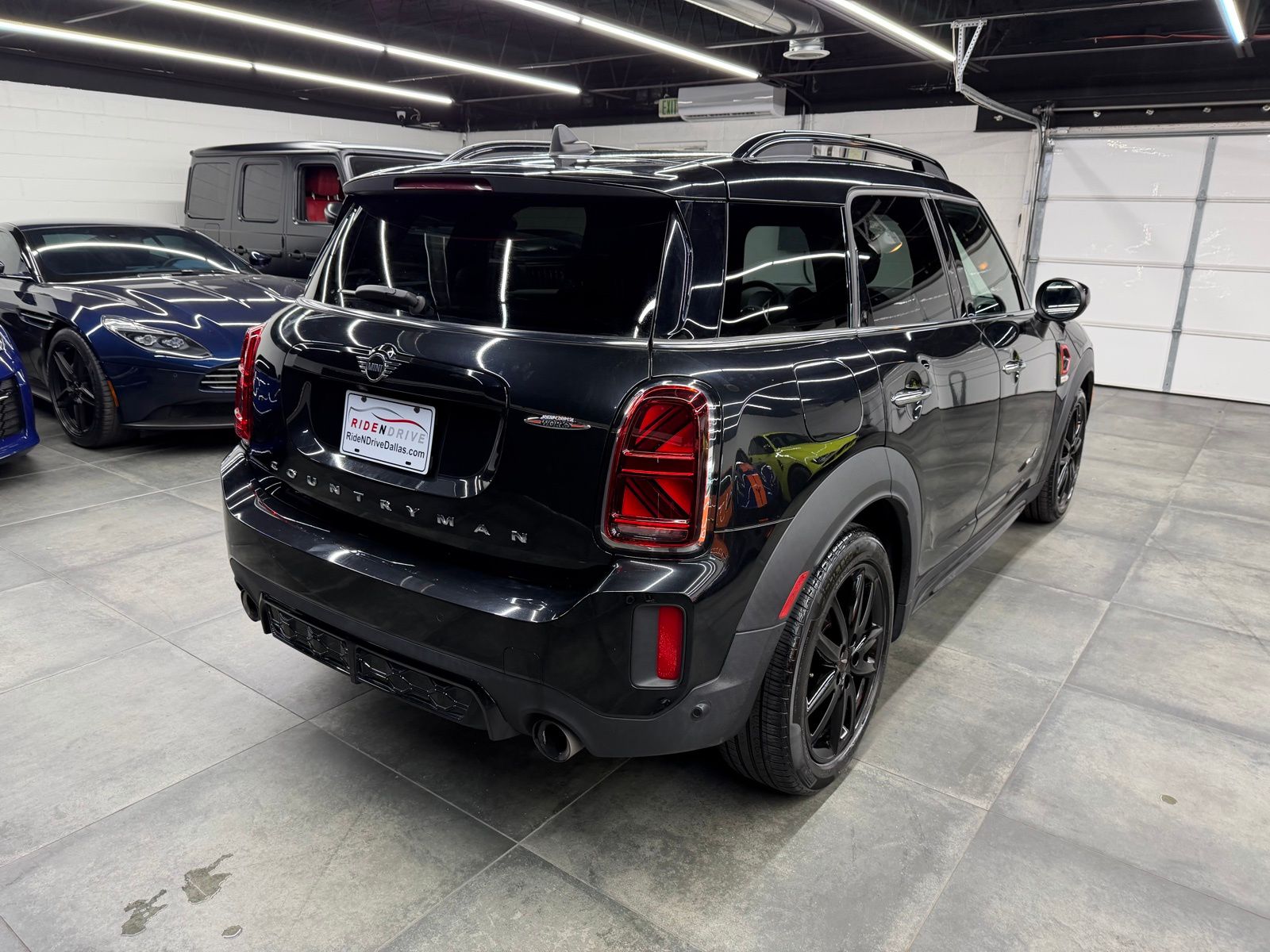 2023 MINI Countryman thumbnail 8