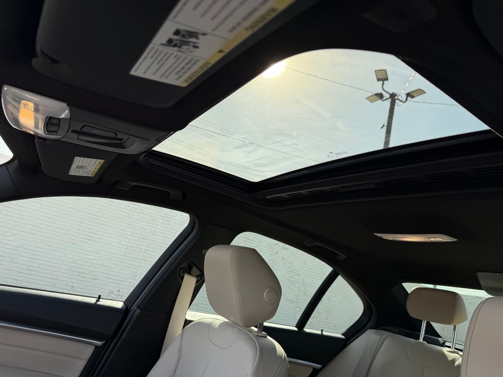 2018 BMW 340i thumbnail 27