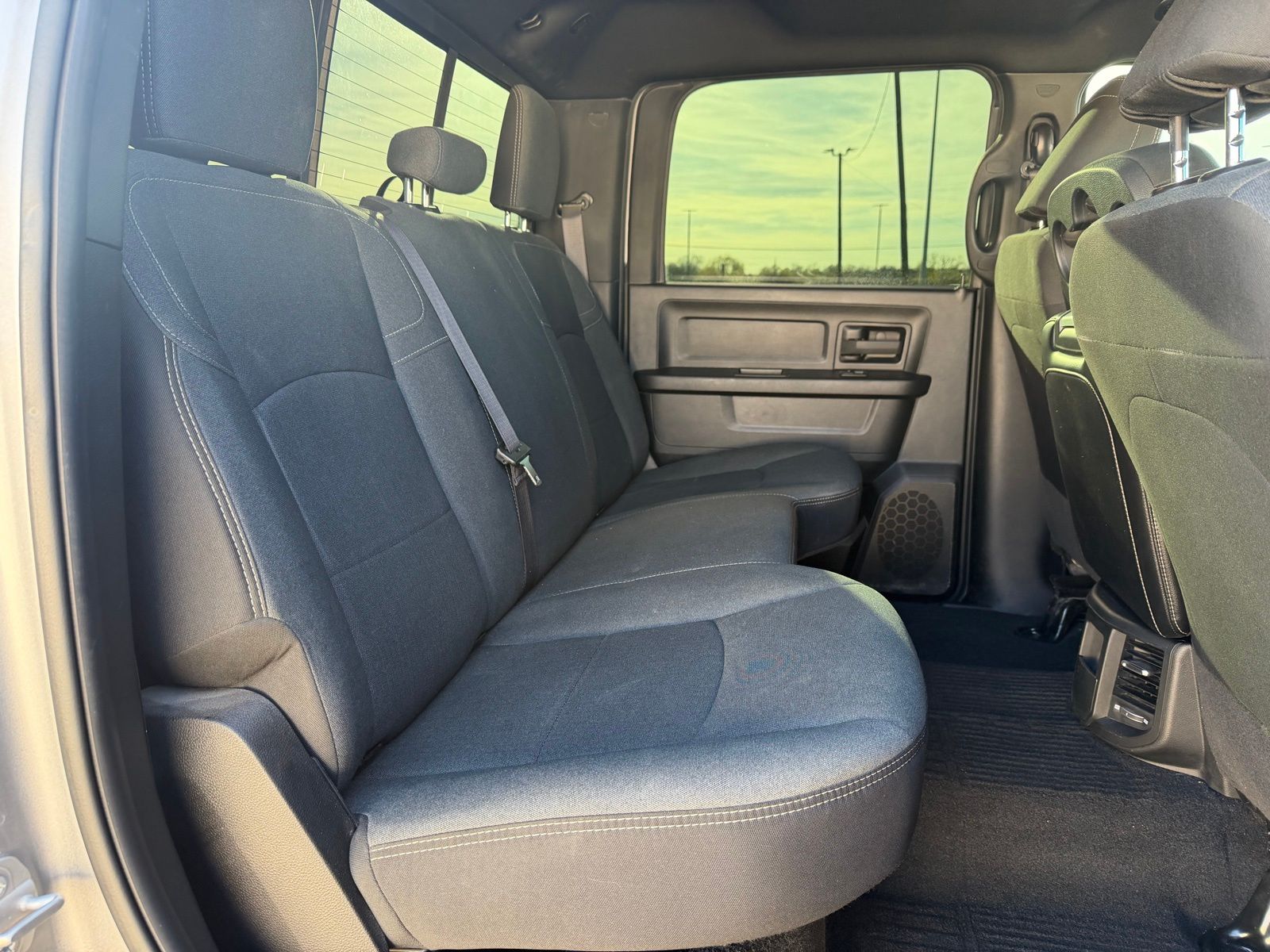 2022 Ram 2500 thumbnail 22