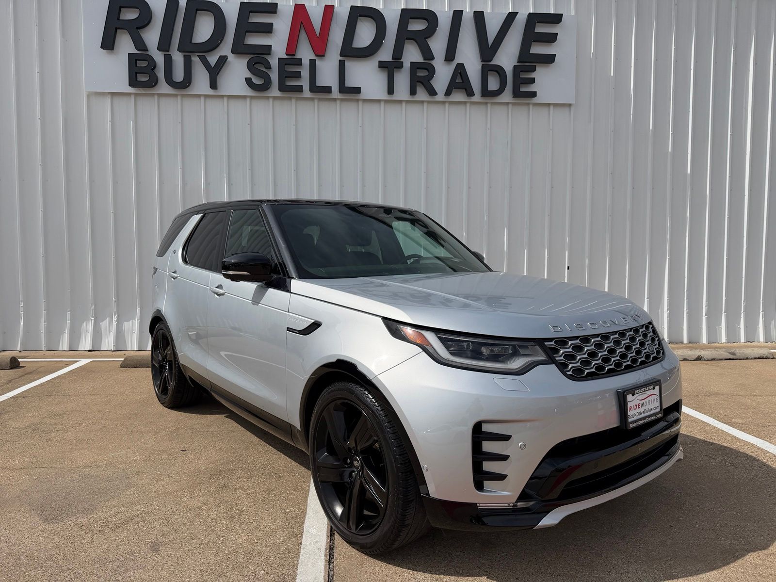 2024 Land Rover Discovery Metropolitan Edition - Photo 8