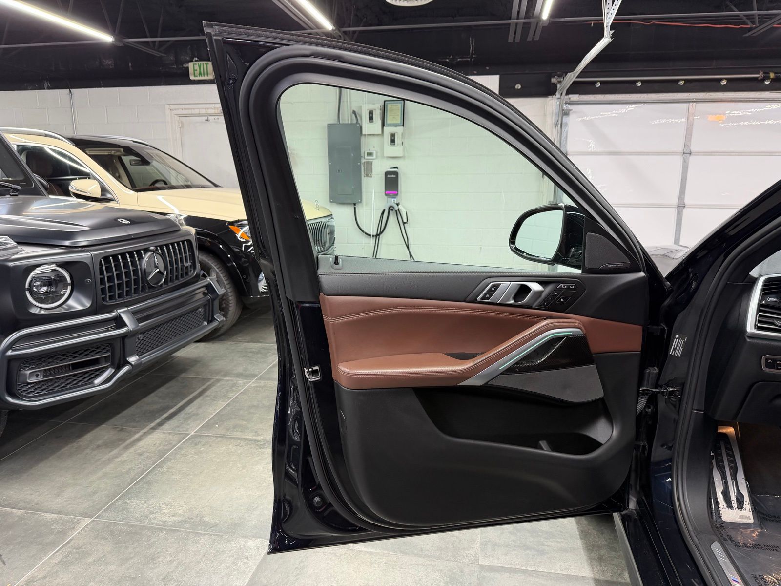 2021 BMW X6 thumbnail 21