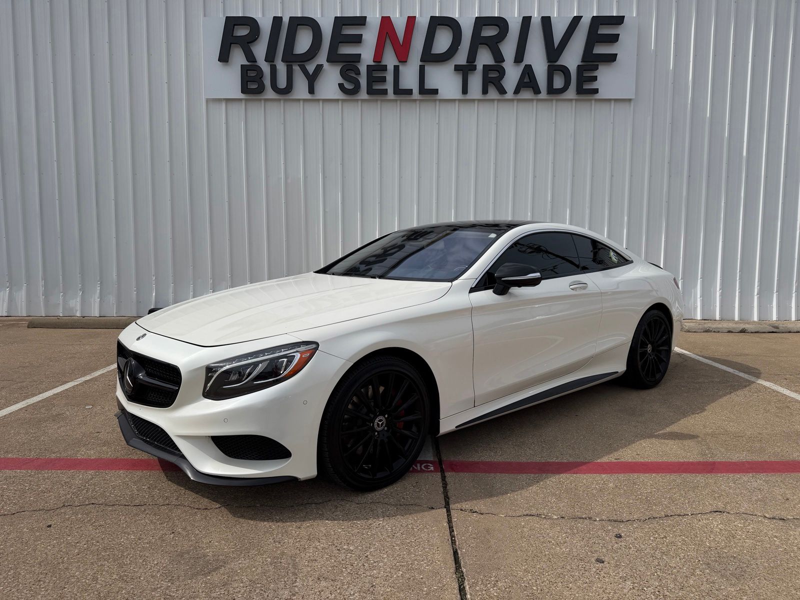 2017 Mercedes-Benz S-Class S550 4MATIC Coupe's photo