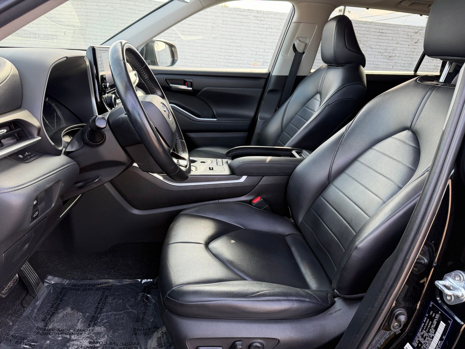 2020 Toyota Highlander thumbnail 21