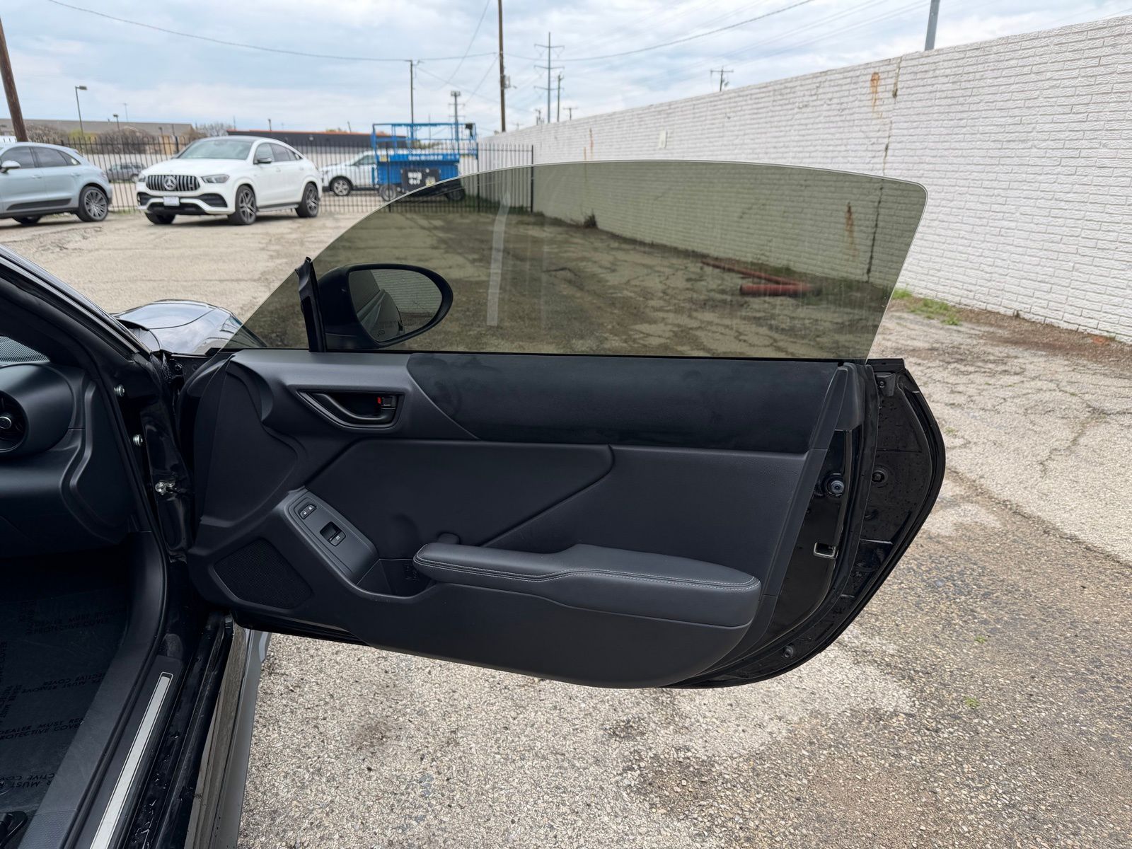 2023 Toyota GR86 thumbnail 26