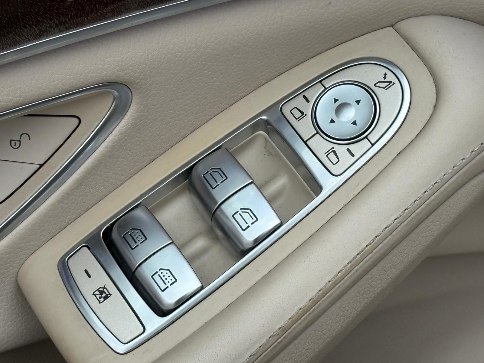 2019 Mercedes-Benz S-Class thumbnail 38