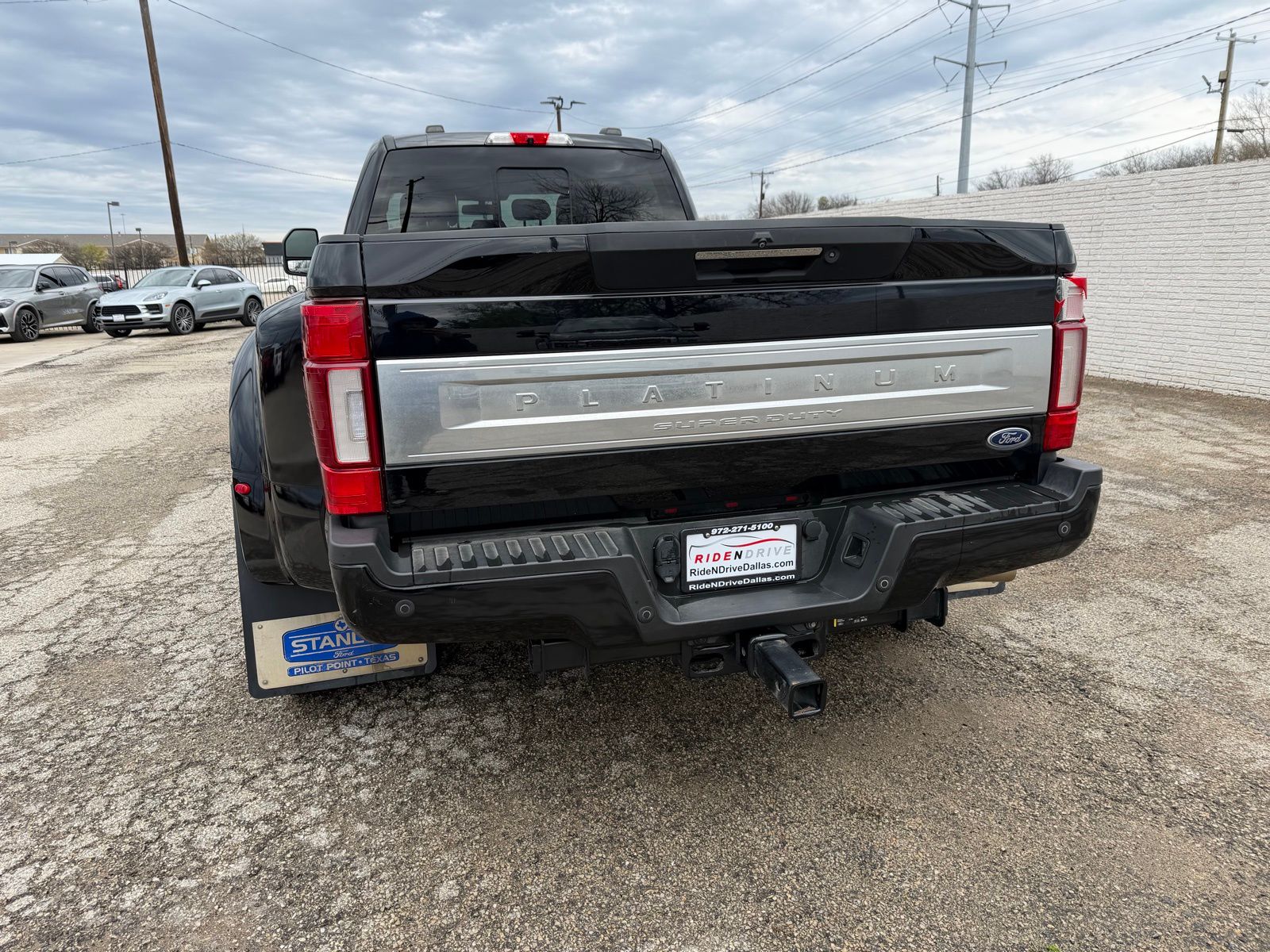 2022 Ford F-350 thumbnail 6