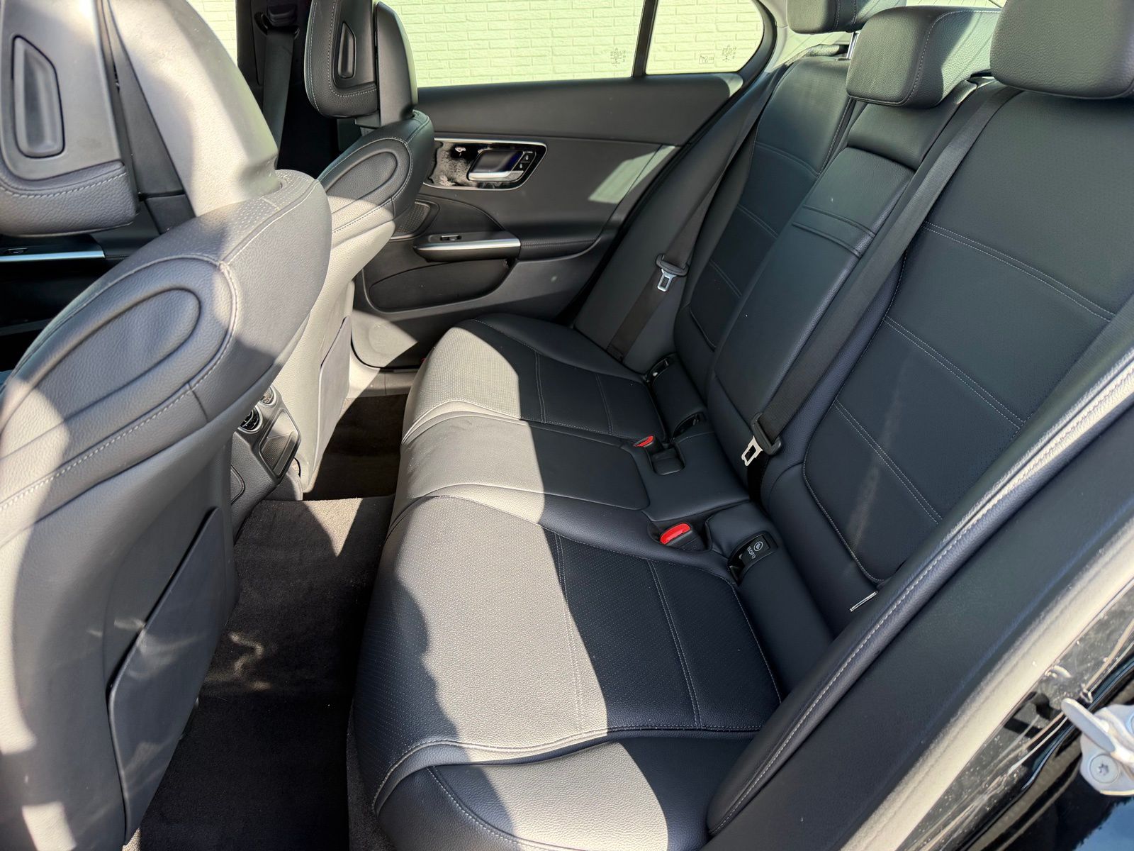 2022 Mercedes-Benz C-Class thumbnail 22