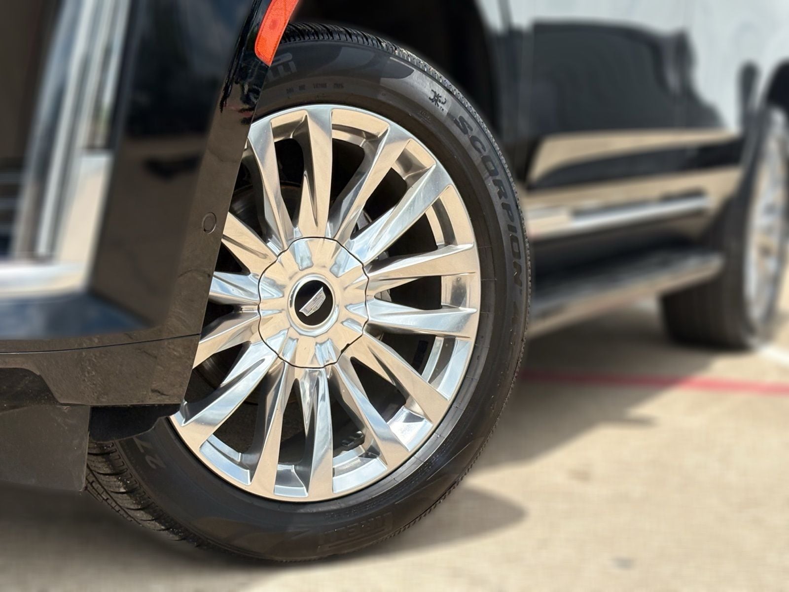 2022 CADILLAC Escalade thumbnail 9