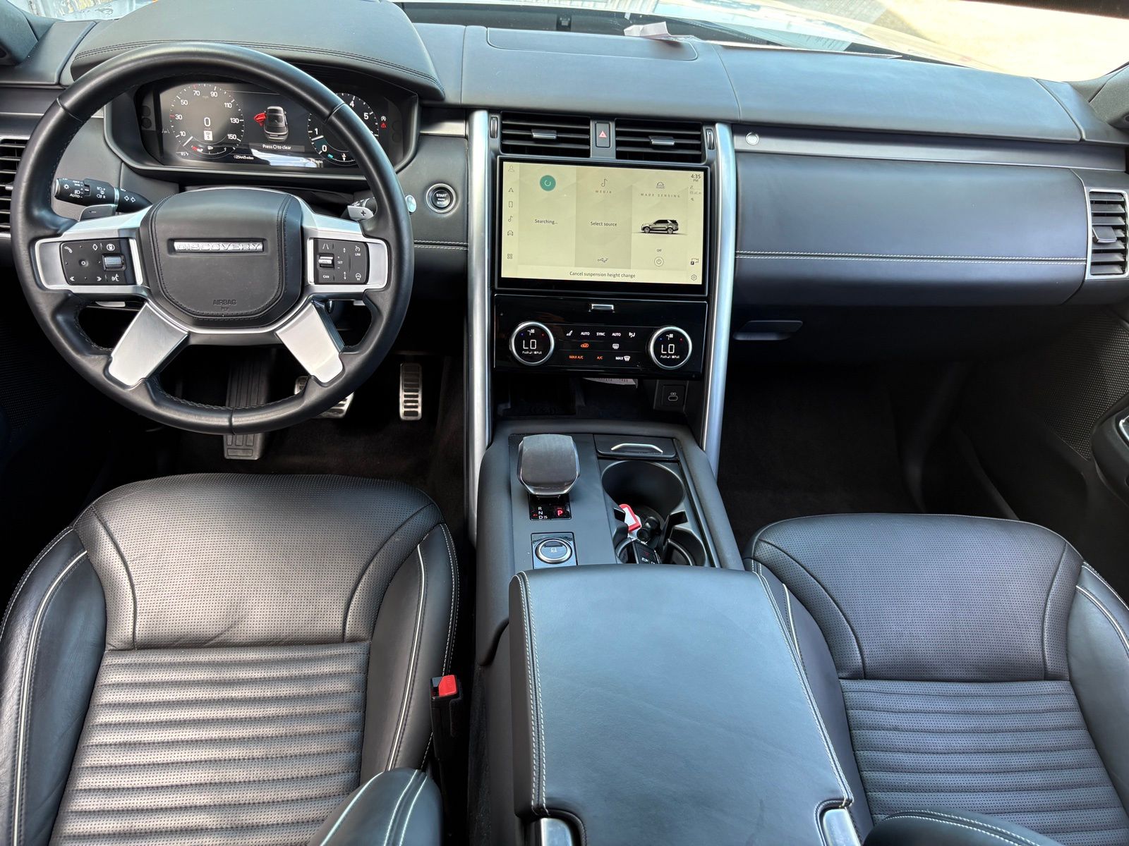 2024 Land Rover Discovery Metropolitan Edition - Photo 15