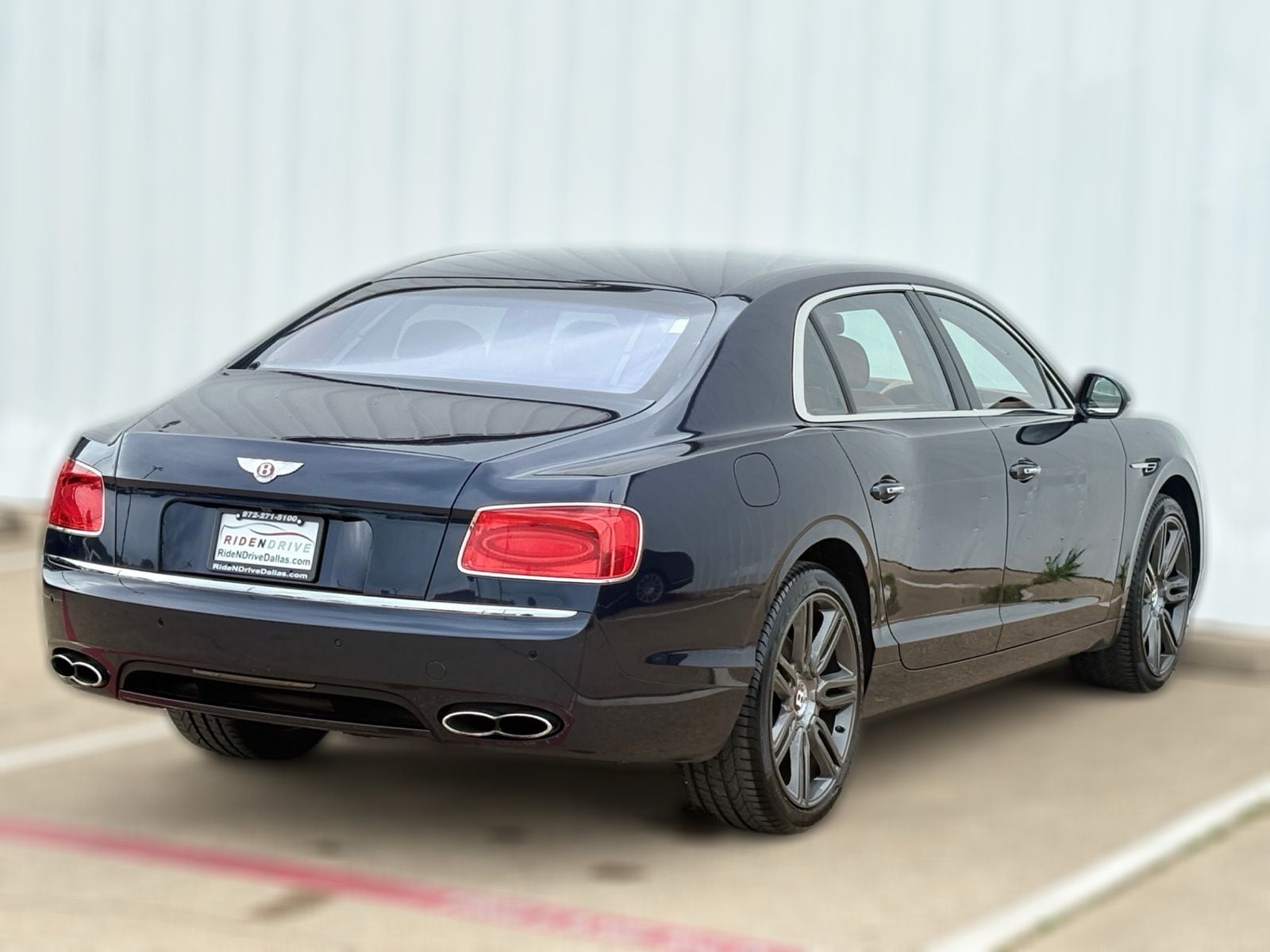 2016 Bentley Flying Spur thumbnail 9