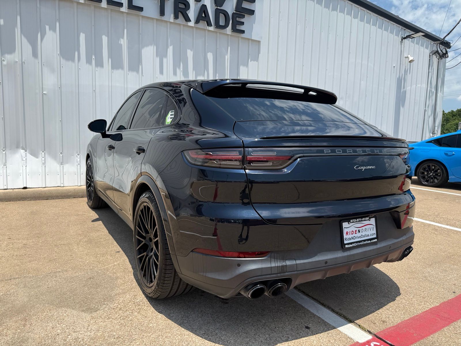 2023 Porsche Cayenne Coup Platinum Edition - Photo 4
