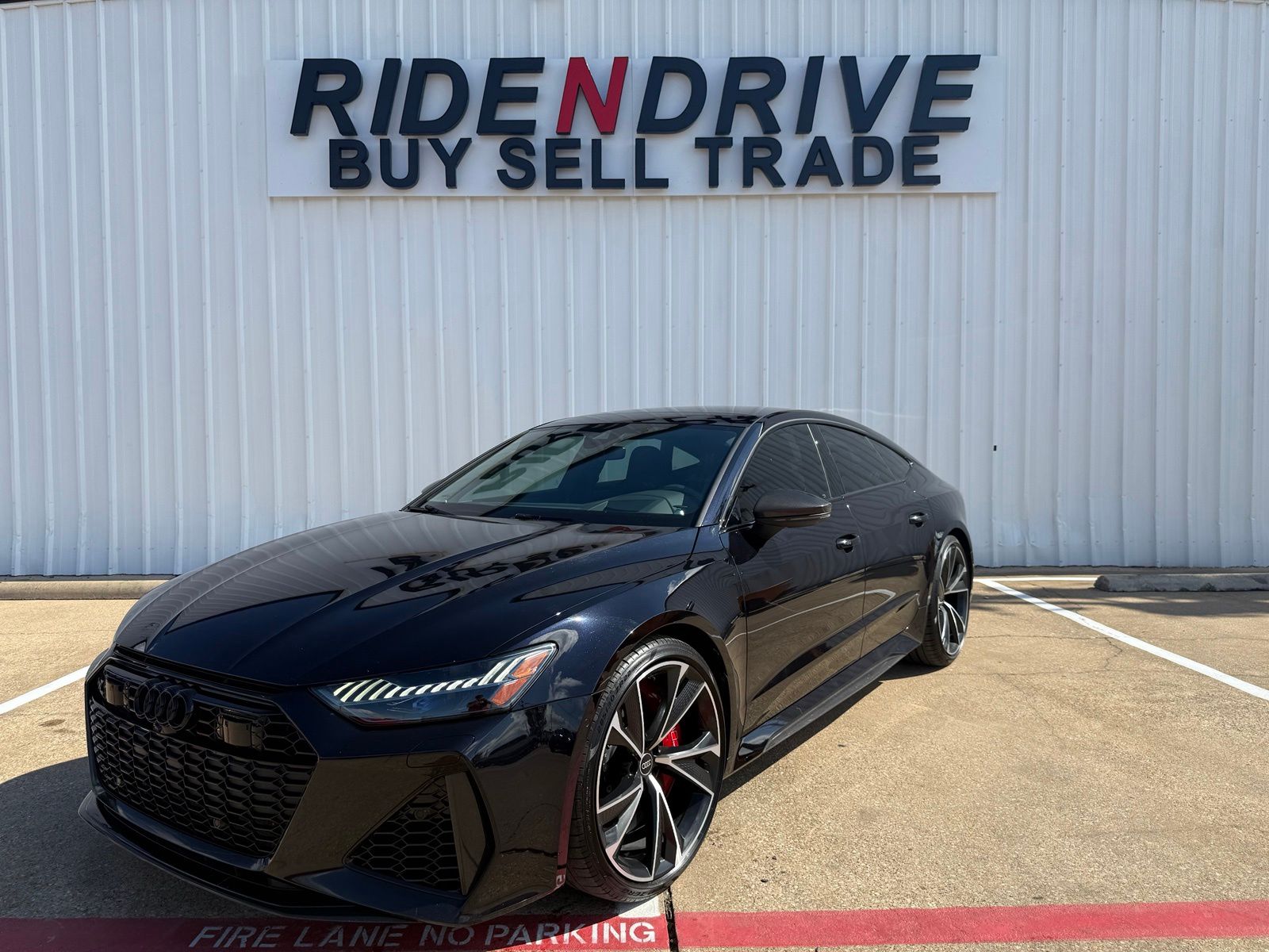 2023 Audi RS7 -'s photo