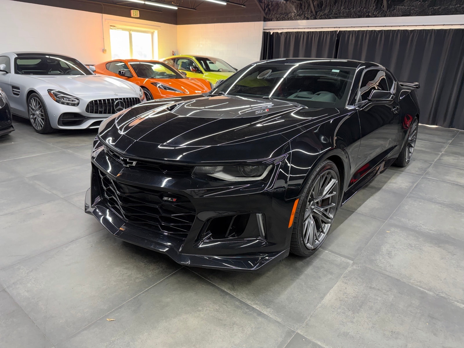 2019 Chevrolet Camaro ZL1's photo